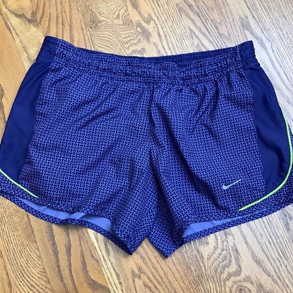 Nike Pants - Woman’s purple NIKE dri-fit running athletic shorts size sz S small